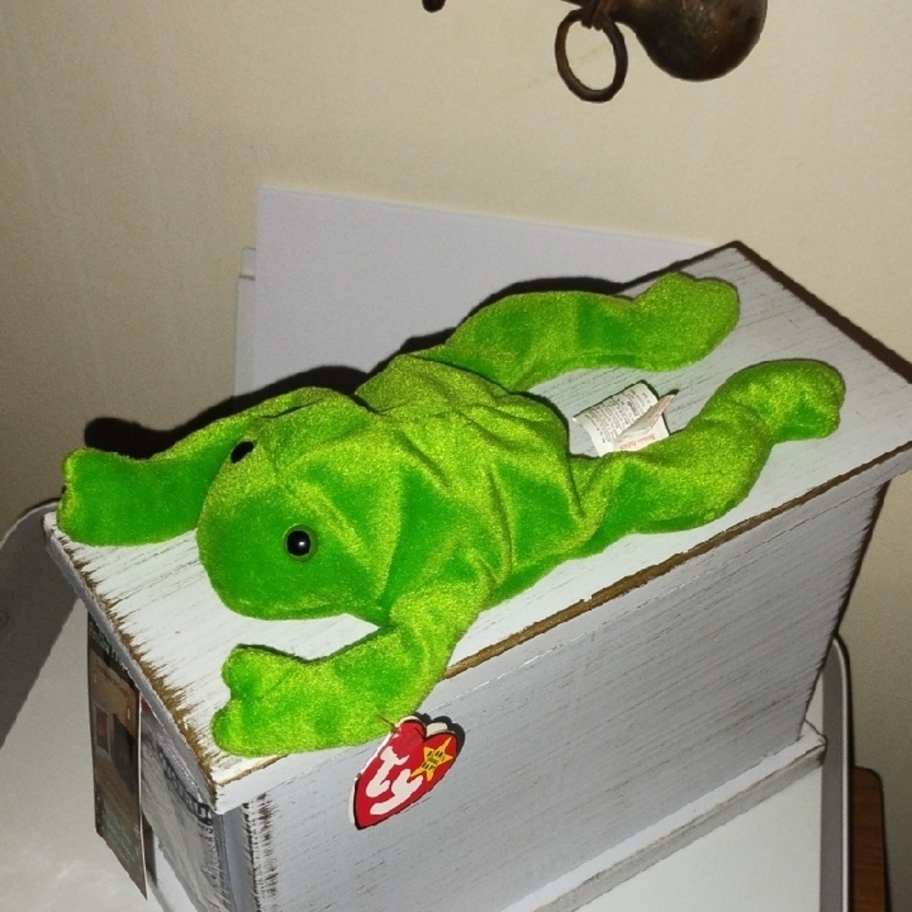 Green Frog Plush Toy